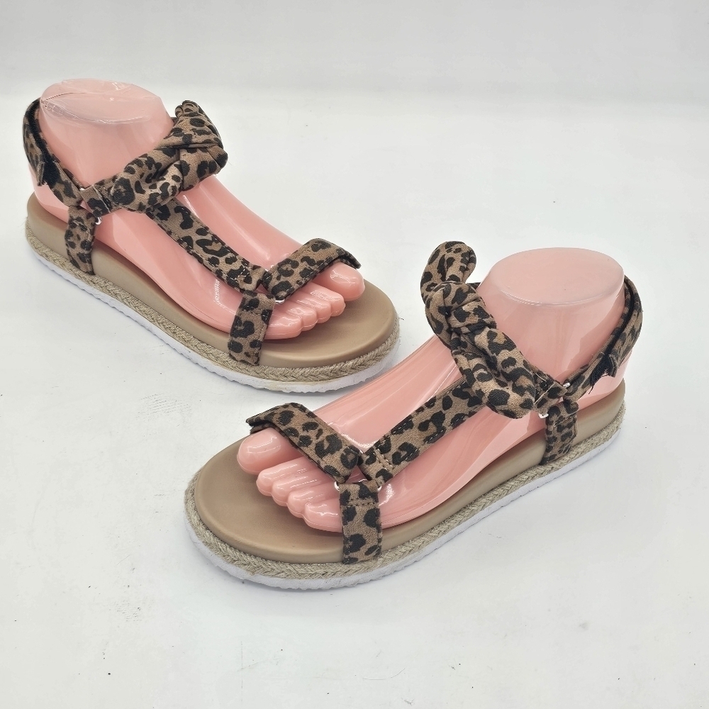 Treasure & Bond Eliza Sandals Tan Leopard Size 5 - Picture 4 of 13